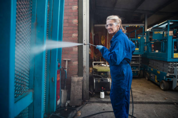Pressure Washing Estimates in Milwaukie, OR