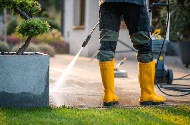 Best Roof Power Washing Services  in Milwaukie, OR